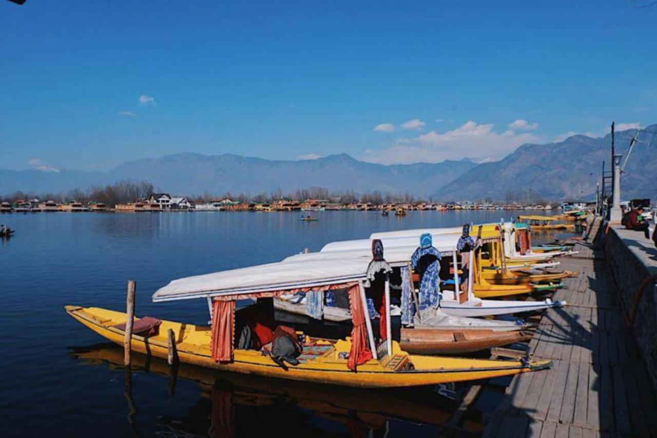 Umbrella Group Of House Boat Hotel Srinagar  Ngoại thất bức ảnh
